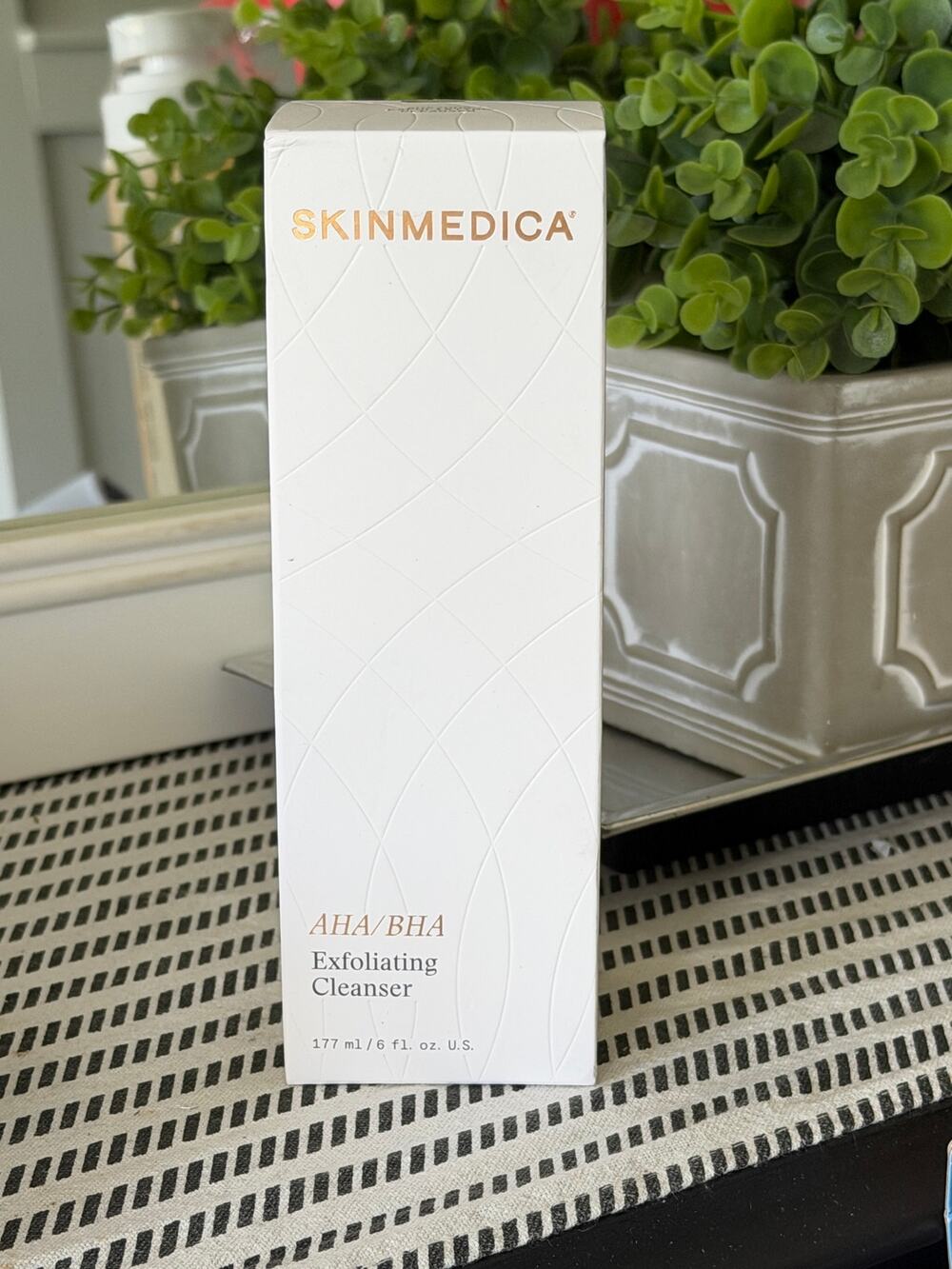 SkinMedica AHA/BHA Exfoliating Cleanser 6 fl oz / 177 ml - New in Box NIB